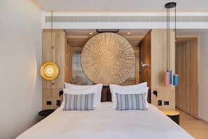 In-room safe, iron/ironing board, free WiFi