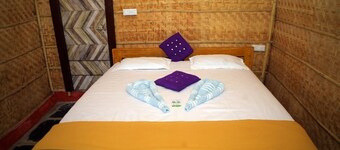 Shanthi Dhama Resort