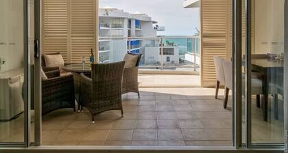 Coastal Escape: 2BR + Pool & Spa