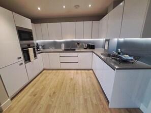 Comfort Apartment, 2 Bedrooms, Non Smoking, Pets allowed | Private kitchen