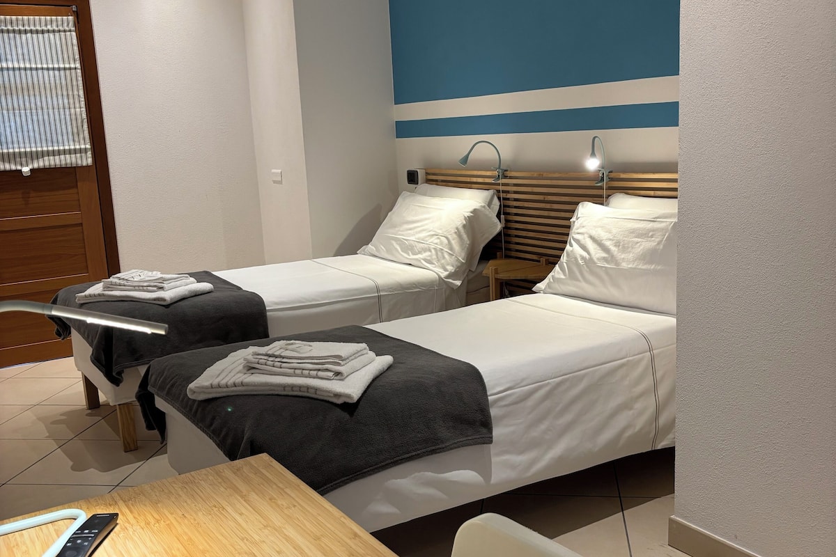 Quarto básico | Wi-Fi de cortesia