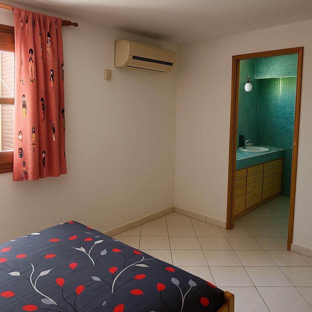 3 slaapkamers, een strijkplank/strijkijzer, wifi, beddengoed