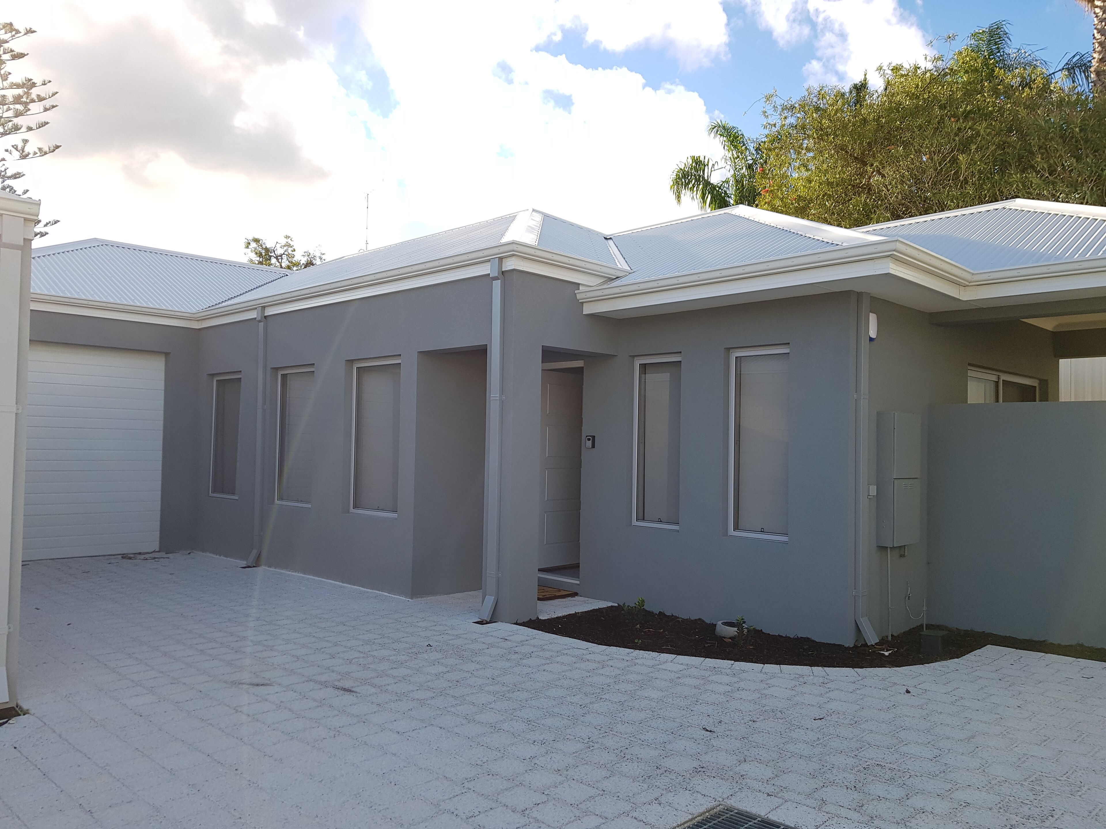 المنشأة من الخارج