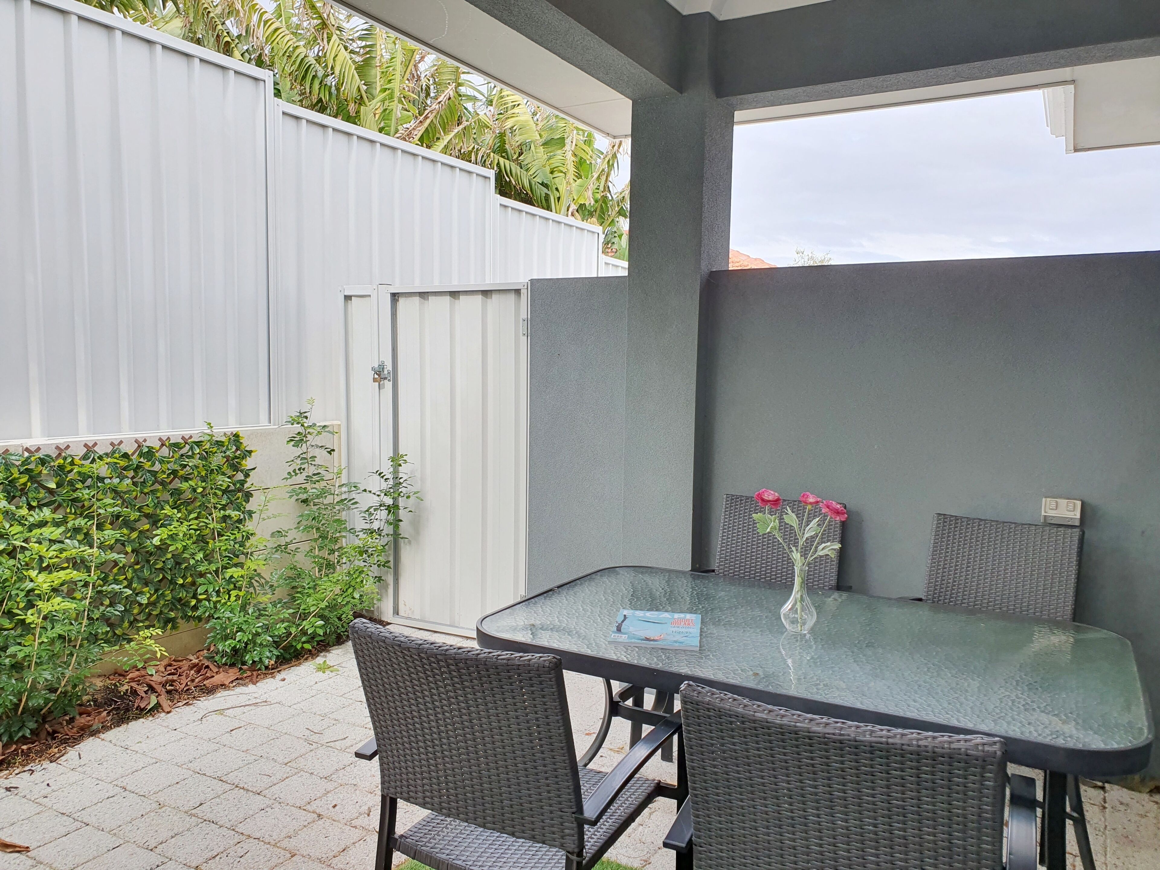 تناول الطعام بالخارج