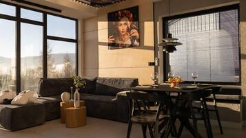 تناول الطعام