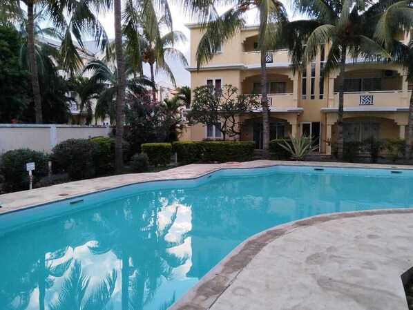 Outdoor pool - Spacious Accommodation: Ground Floor, spacious, outdoor swimming pool. (Flic en Flac)