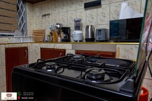 冰箱、微��波炉、烤箱、茶具/咖啡用具