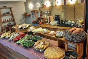 Frokostbuffé er inkludert hver dag