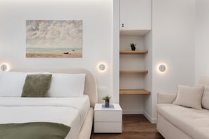 Deluxe Apartment, Balcony, City View | Egyptian cotton sheets, premium bedding, down duvets, memory-foam beds