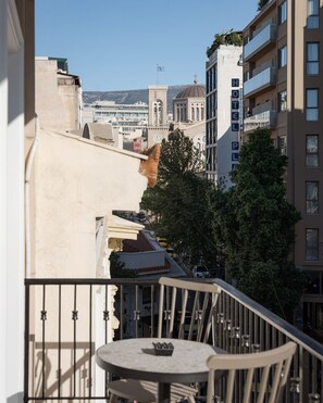 Appartement Deluxe, balcon, vue sur la ville | Balcon