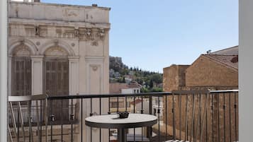 Deluxe Apartment, Balcony, City View | Balcony