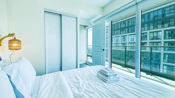2 habitaciones, tabla de planchar con plancha, wifi y ropa de cama