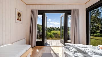2 bedrooms, Internet