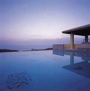 Pool - Villa Grand Zeus - A place to slow down (Anogyra)