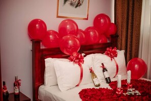 3 chambres, fer et planche Ă repasser, Wi-Fi, literie fournie