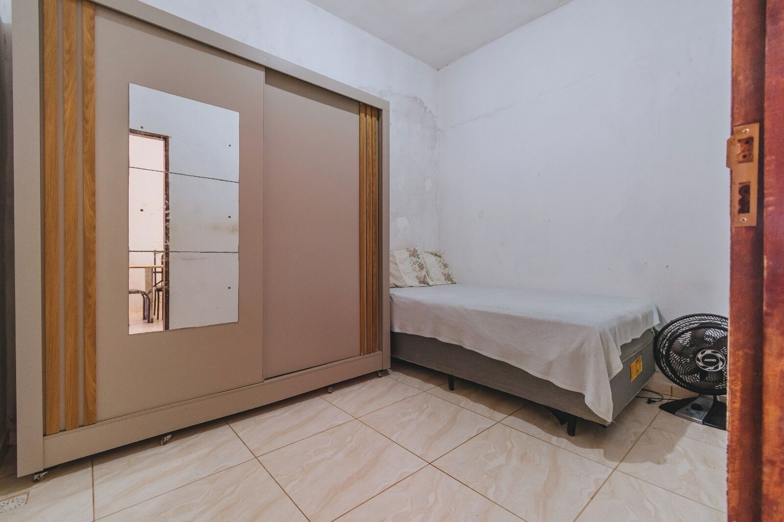 3 quartos, Wi-Fi de cortesia, roupa de cama