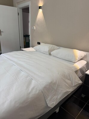 Studio, vue plage