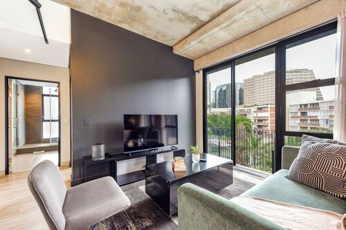 Deluxe Apartment, 1 Bedroom, City View | Living area