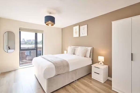 2 bedrooms, iron/ironing board, free WiFi, bed sheets