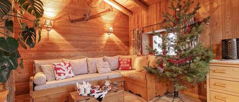 Televisor i llar de foc