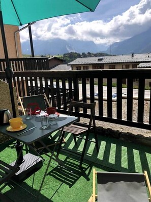 Outdoor dining - Studio/ terrace "le Plan sec", 3 pers Aussois Close to the ski slopes (Aussois)