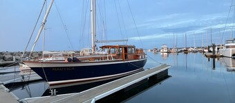 Romantic boat vacation