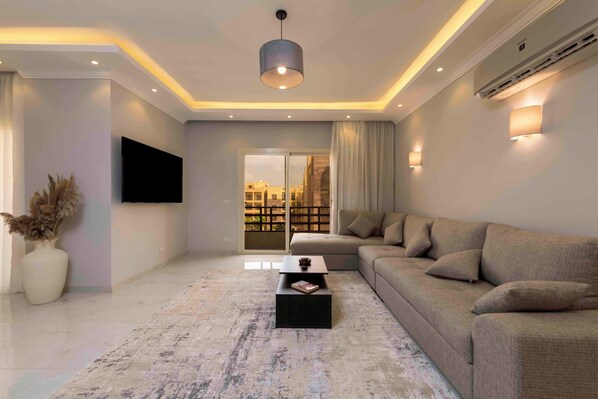 Apartment | Living area