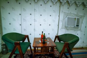 Habitación superior, vista al desierto