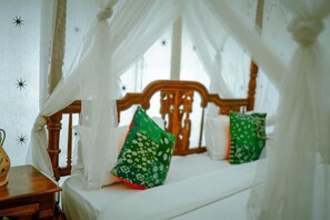 Superior Room, Desert view