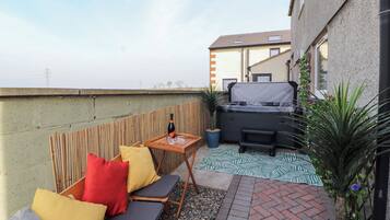 Cottage | Terrace/patio