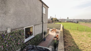 Cottage | Terrace/patio