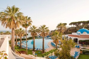 Innenpool, beheizter Pool