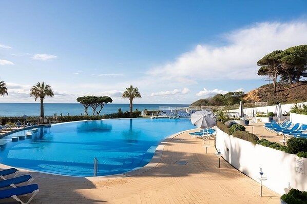 Piscine couverte, piscine chauffée