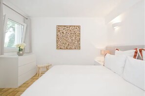 1 chambre, fer et planche Ă repasser, lit parapluie, Wi-Fi gratuit