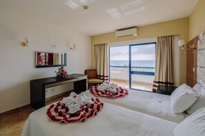 3 bedrooms, iron/ironing board, free WiFi