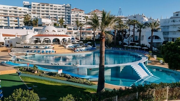 Piscine couverte, piscine chauffée