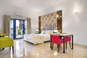 4 bedrooms, iron/ironing board, free WiFi