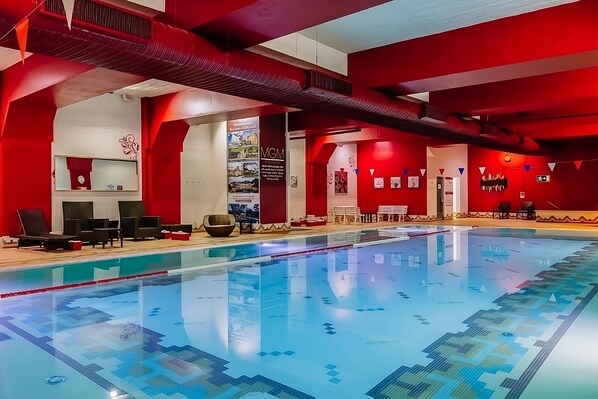 Piscine couverte, piscine chauffée