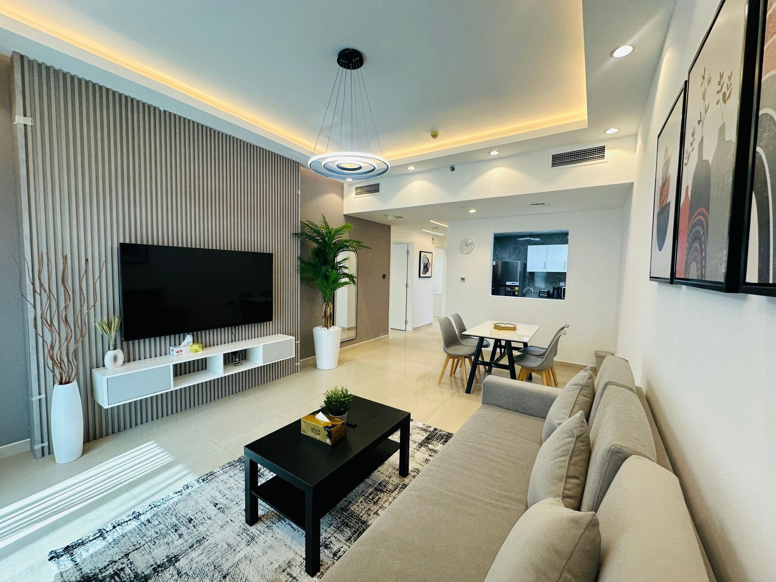 Apartment, Balcony, City View | Living area