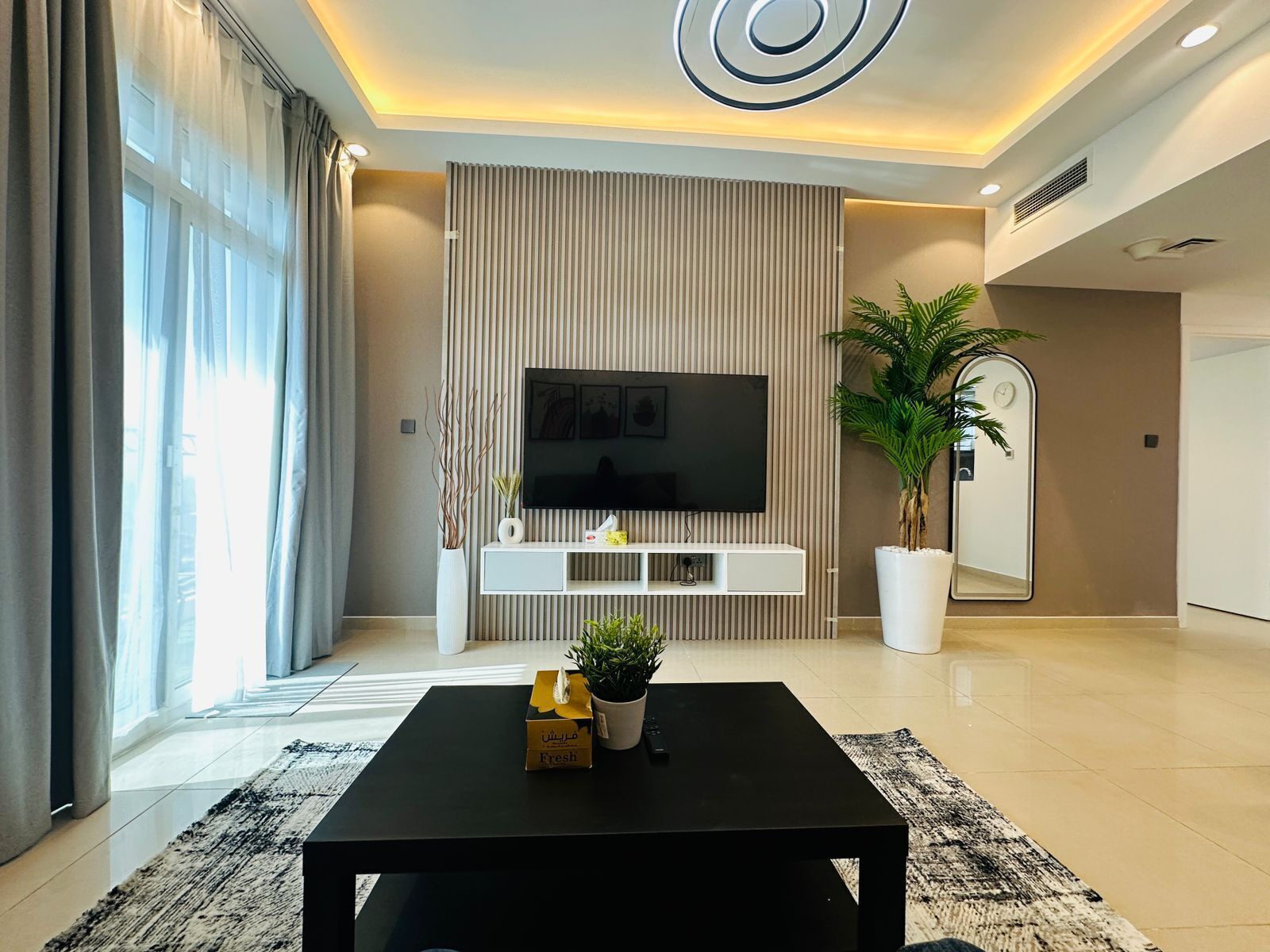 Apartment, Balcony, City View | Living area