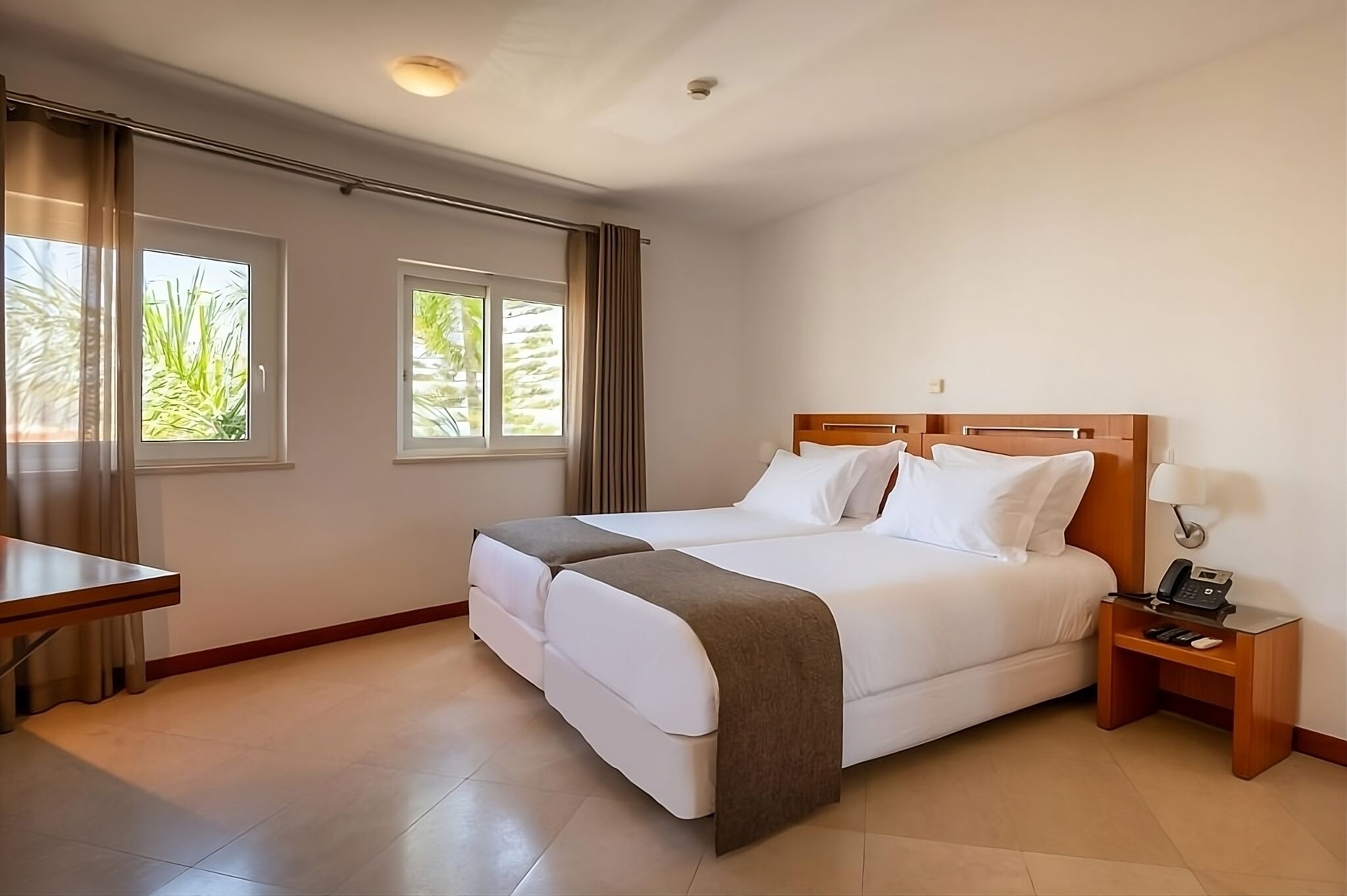 1 slaapkamer, een strijkplank/strijkijzer, gratis wifi, beddengoed