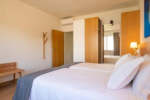1 多间卧室、熨斗/熨衣板、免费 WiFi、床单