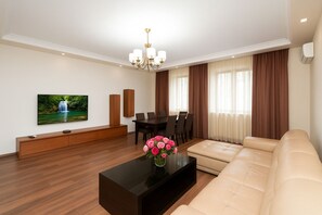 Family Apartment | Living area
