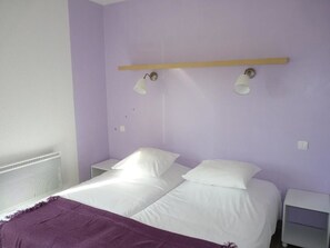 1 غرفة نوم وواي فاي مجانًا وملاءات أسرّة