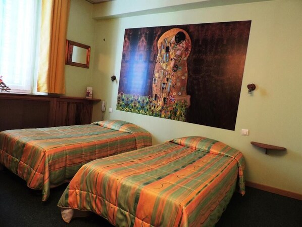 1 bedroom, iron/ironing board, free WiFi