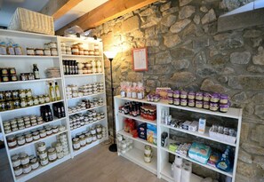 Gift shop