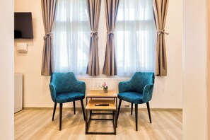 Estúdio conforto, vista para a cidade | Wi-Fi de cortesia, roupa de cama