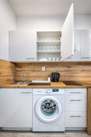 Standard-Apartment, Stadtblick | Eigene Küche