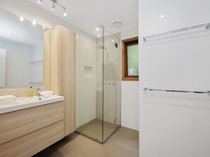 Shower, towels, soap, shampoo