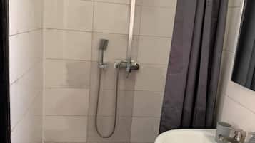 Apartamento, 3 quartos | Banheiro